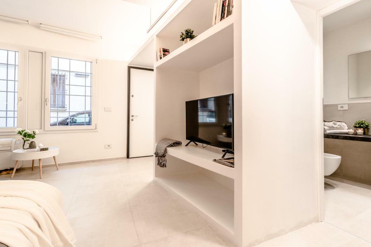 Ferienwohnung Housmart Arienti 38A Bologna Exterior foto